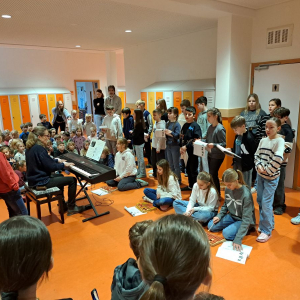 Adventlicher Flurgesang mit der 5c und Frau Seilkopf