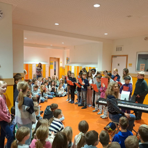 Flursingen der 5a am 3. Adventsmontag