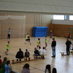 Fußballturnier große Halle.