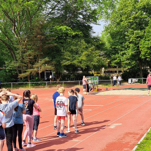 Bundesjugendspiele Station Weitsprung