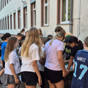 Andrang bei der Panini-Tauschbörse